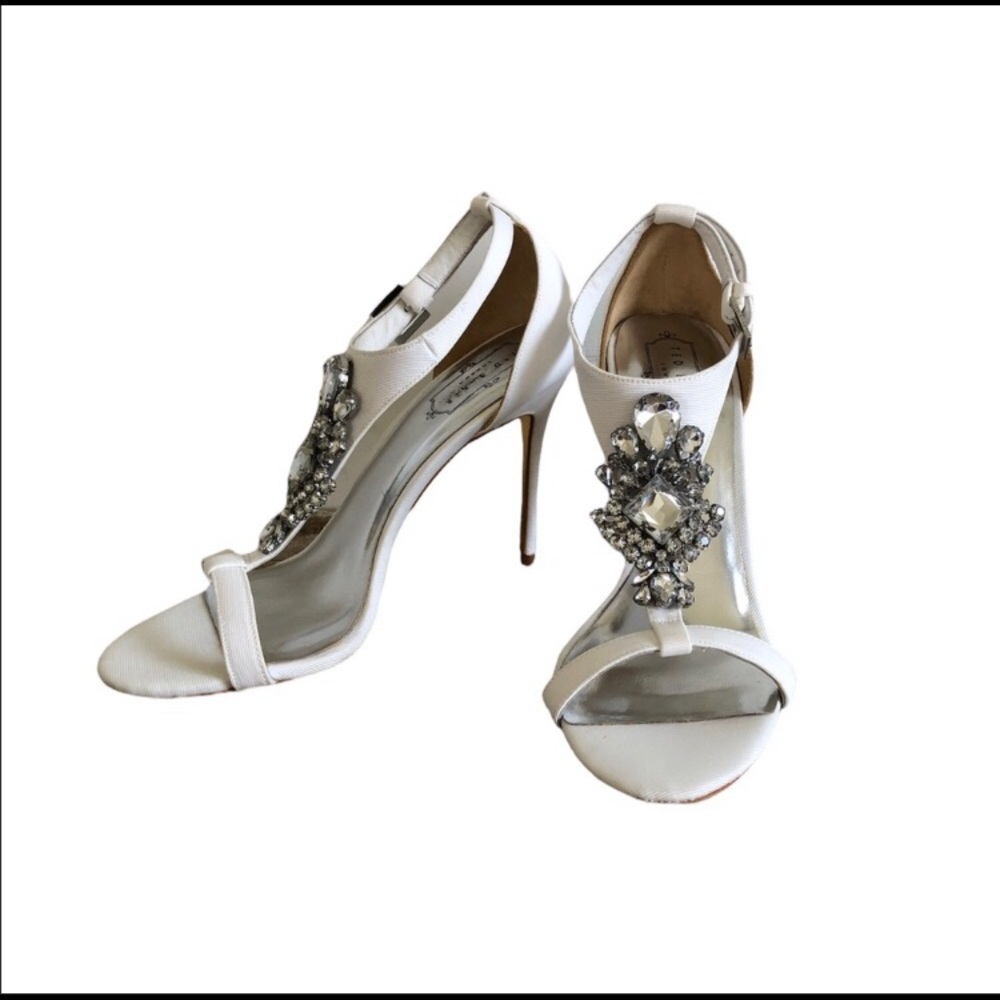 Ted Baker London Ivory Silver "Naiss"  Satin Embellished T-strap Heel  Size 40.5